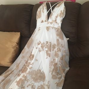 White maxi dress